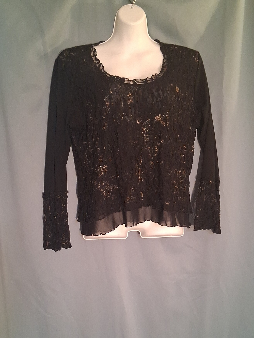 Black Lace Long-Sleeve Women's Top